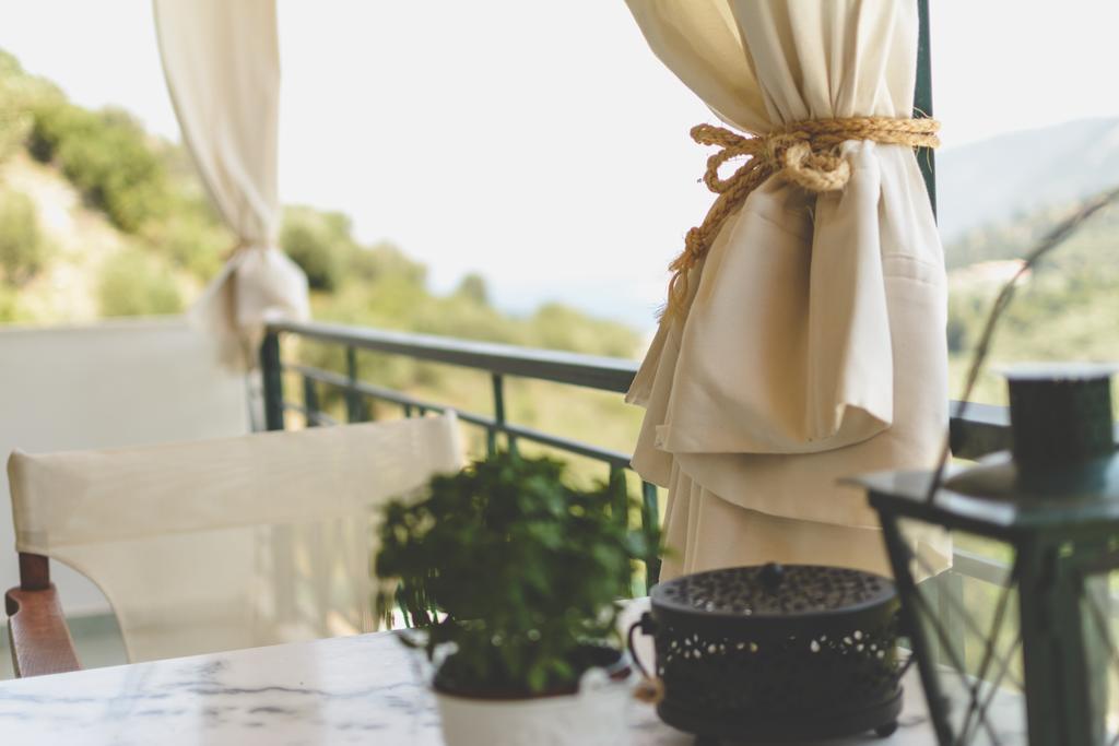 Althea Studios Lefkada Agios Nikitas Room photo